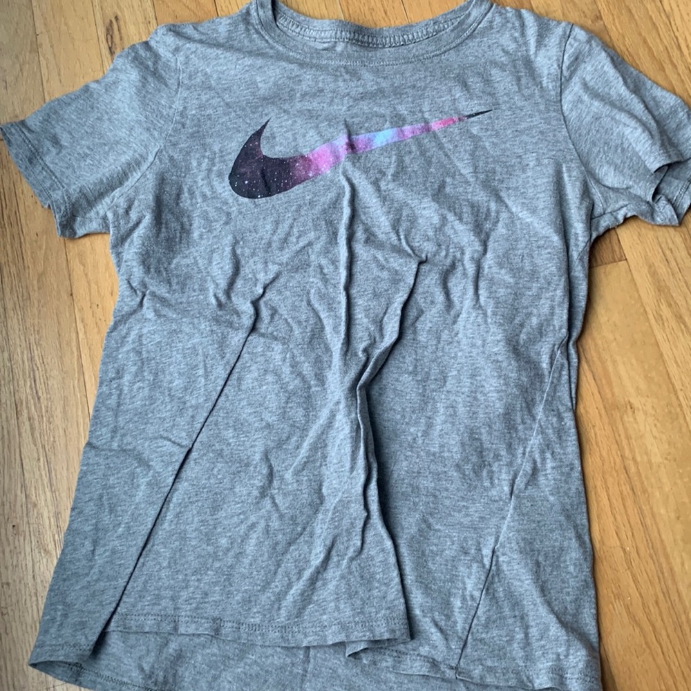 Nike grey tee shirt large